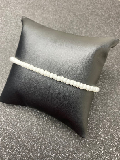 1 color all white anklet