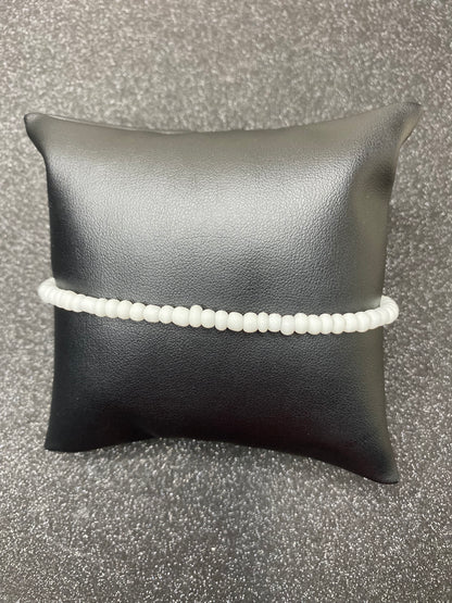 1 color all white anklet