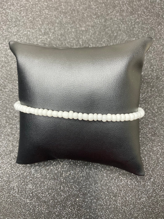 1 color all white anklet