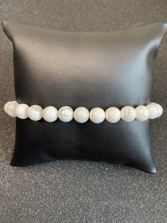 HOWLITE BRACELET